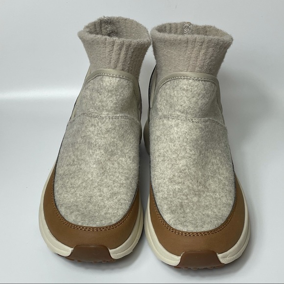 NWOT Merrell Warm Insulated Boots Sample Rare 5.5 - Picture 3 of 11